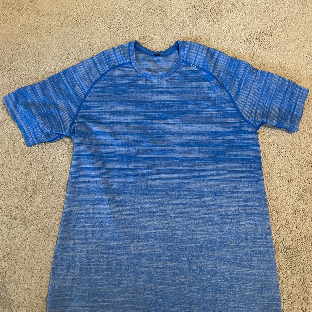 Lululemon Athletica Blue Short Sleeve Tee